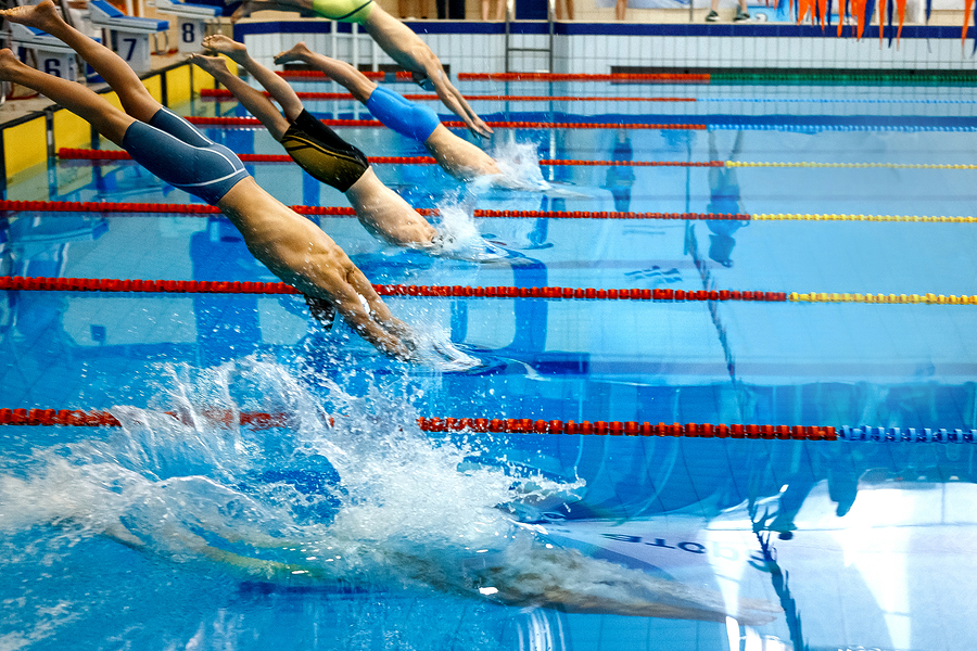 Los nadadores buscan ganar medallas y romper marcas en cada una de sus presentaciones.